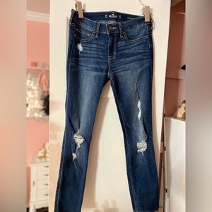 Hollister Low Rise Super Skinny Crop | Sz. W 26 L 26